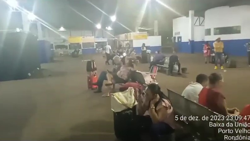 PROVISÓRIA: Passageiros reclamam de falta de limpeza e segurança em rodoviária de Porto Velho