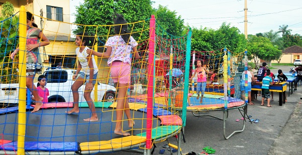 Vereador Aleks Palitot promove Rua da Alegria no Bairro Areal