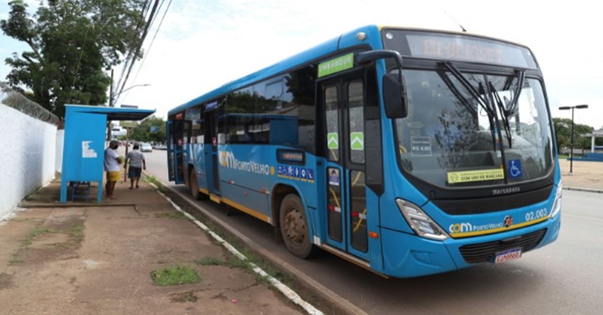 DIA DOS FINADOS: Ônibus exclusivos estarão disponíveis para levar passageiros ao cemitério