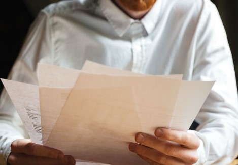 FALSO ALVARÁ: Polícia Civil e vigilância sanitária realizam ação conjunta em farmácia