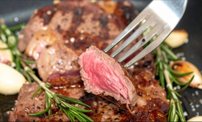 TRUQUES PRÁTICOS: Como transformar até a carne mais dura em uma delícia macia