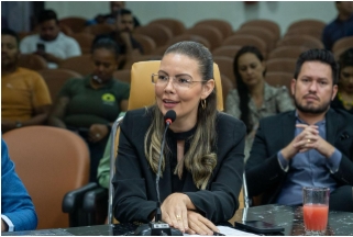SOFIA ANDRADE: Projetos da vereadora viram lei e reforçam segurança e organização urbana em PVH