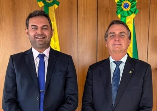 GESTO DE CONFIANÇA: Bolsonaro autoria, por escrito, Bruno Scheid a levar seu nome nas eleições de 2026