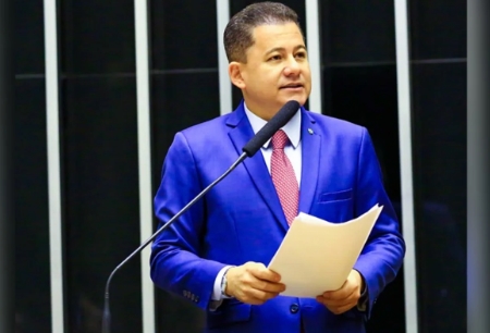 TRÁFICO DE INFLUÊNCIA: Deputado Cezinha de Madureira é alvo de buscas da PF