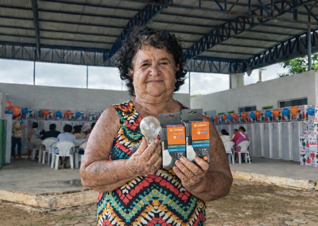 EFICIÊNCIA ENERGÉTICA: Cacaulândia recebe ação que beneficia população com novos equipamentos