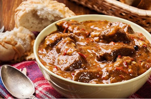 SIMPLICIDADE: O ensopado de carne fica mais grosso e saboroso com um ingrediente