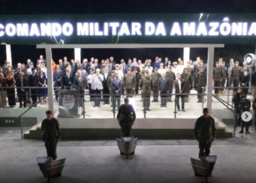 TROCA DE COMANDO: General Viana Filho assume como o novo Comandante Militar da Amazônia