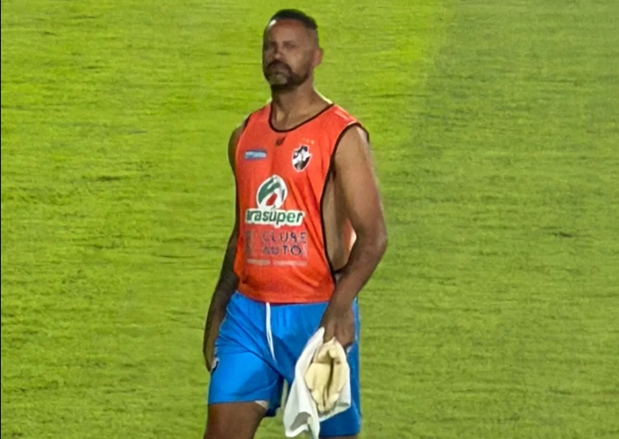 NOTA OFICIAL: Arasuper encerra patrocínio com Vasco-AC após contratação do goleiro Bruno