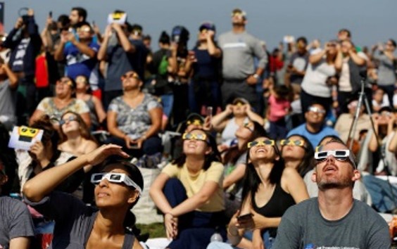 ANOTE AÍ: Veja calendário dos fenômenos de eclipses em 2025