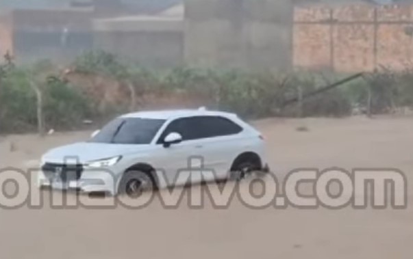 PEDIDO DE PROVIDÊNCIA: Moradores do Aponiã pedem drenagem em trecho da na avenida Mamoré