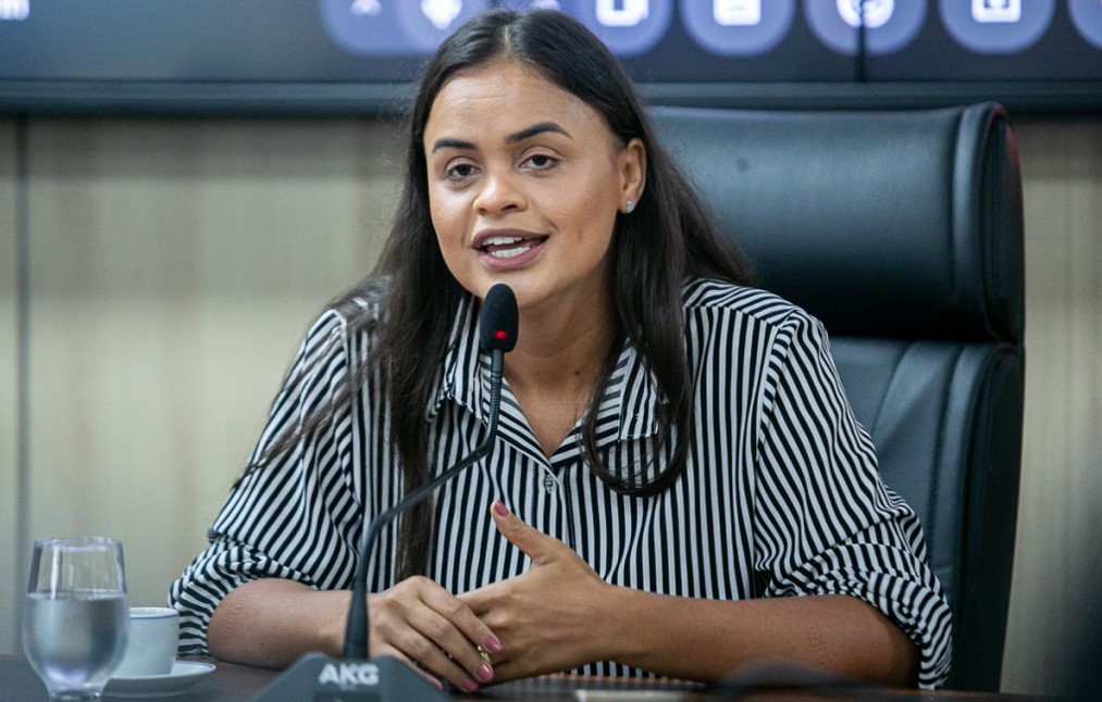 TAISSA SOUSA: Deputada intercede junto à CAERD para garantir abastecimento de água em distrito