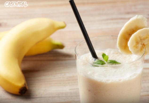 EFICAZ: Vitamina de banana com mel é uma das melhores curas para ressaca