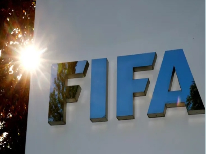 RESTRIÇÃO: Saiba quais oito clubes brasileiros estão proibidos de fazer contratações 