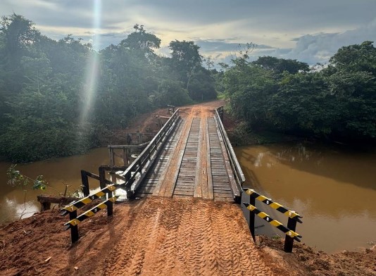 ALAN QUEIROZ: Obra solicitada pelo deputado garante recuperação de ponte na RO-135