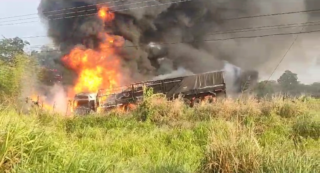 VEJA VÍDEO: Motorista morre carbonizado após grave acidente entre três veículos na BR-364