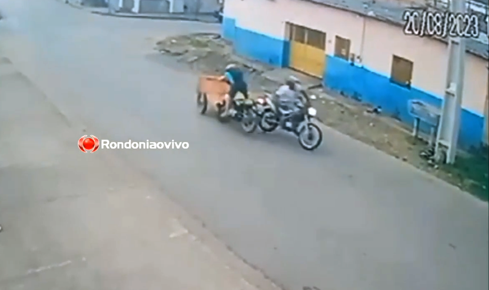 VEJA O MOMENTO: Vídeo mostra grave colisão entre motocicletas na Rua da Paz 