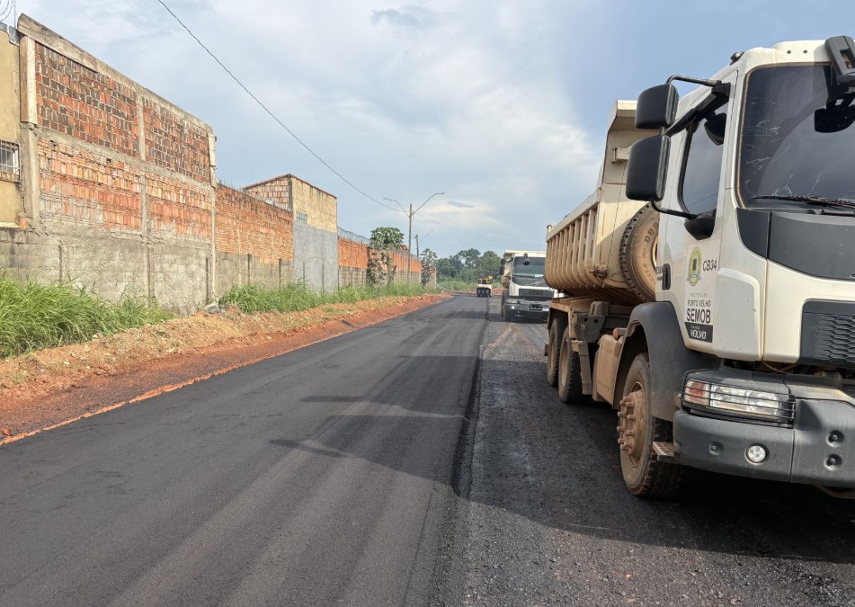 INFRAESTRUTURA: Bairro Novo Horizonte recebe 650 metros de asfalto na Rua Circular I