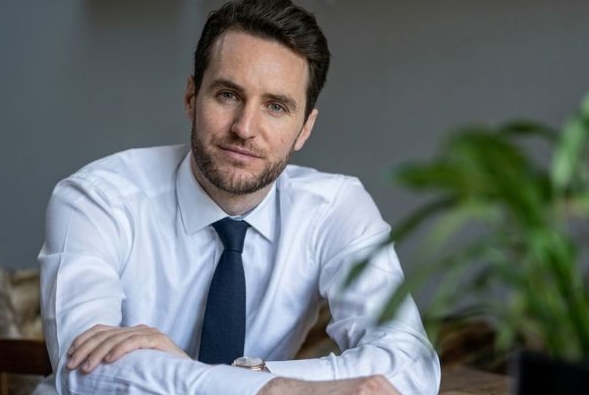 PRECOCE: Dono do OnlyFans, Leonid Radvinsky morre aos 43 anos