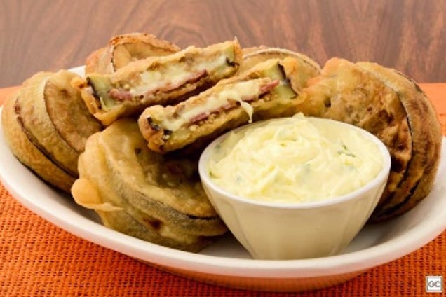 RECHEADA E EMPANADA: Uma berinjela assim garanto que você nunca comeu