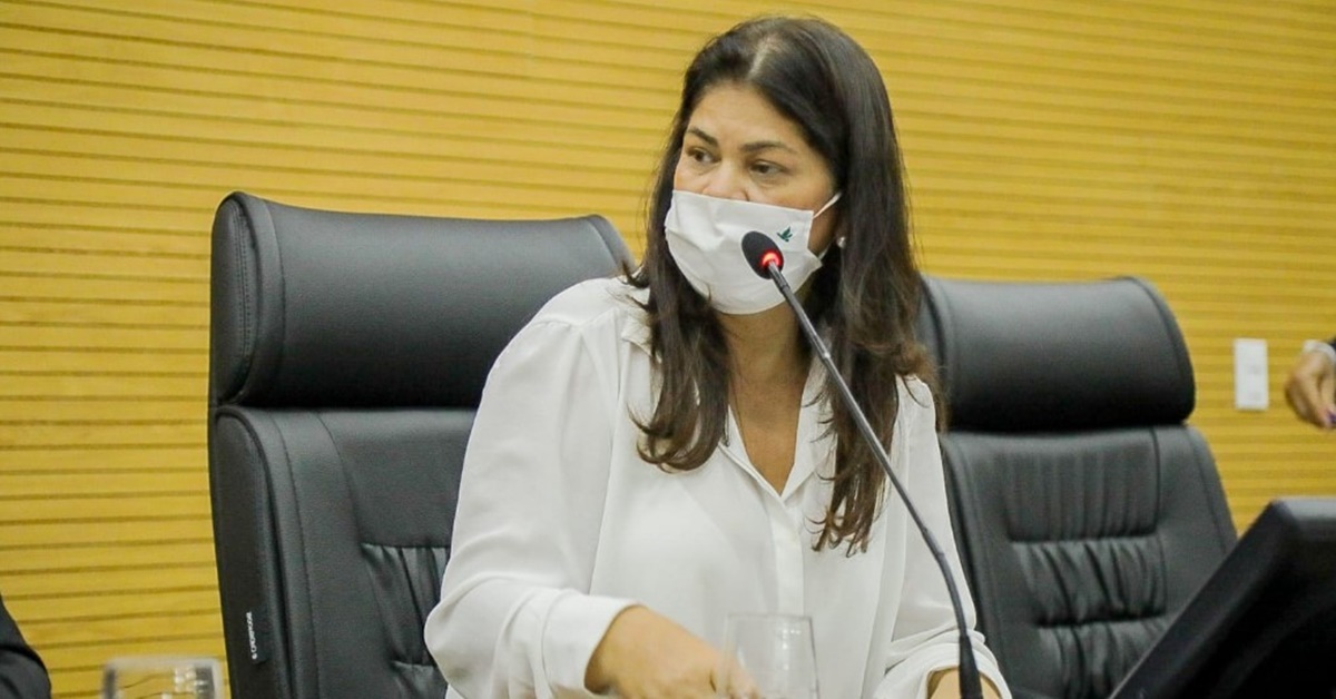 APOIO: Deputada Cássia destina emendas para Federação de Futebol Society de Rondônia