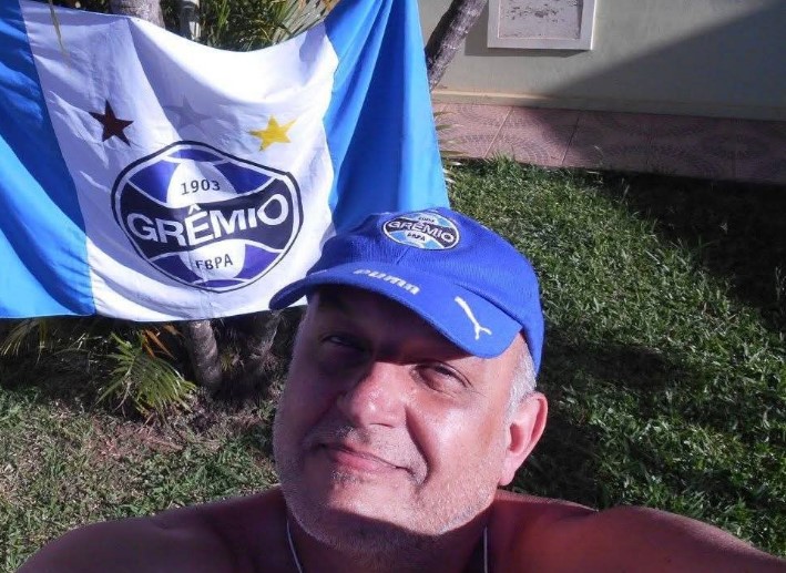 Requiem para o nosso professor Hamilton – Por Humberto Oliveira