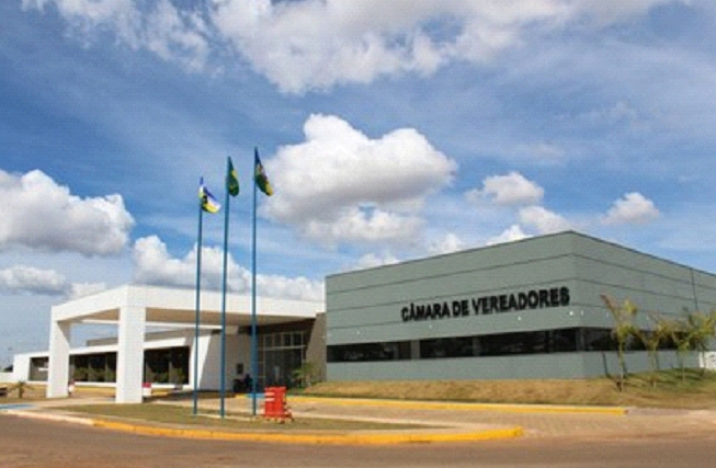 SALÁRIO GORDO: Reajuste de secretários gera aumento de vereadores e repercussão em Vilhena