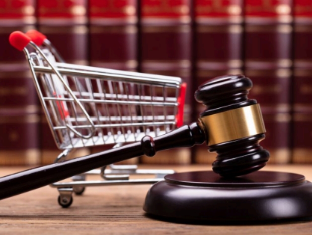 DIA DO CONSUMIDOR: Direitos avançaram no Brasil, mas desafios persistem na proteção das finanças