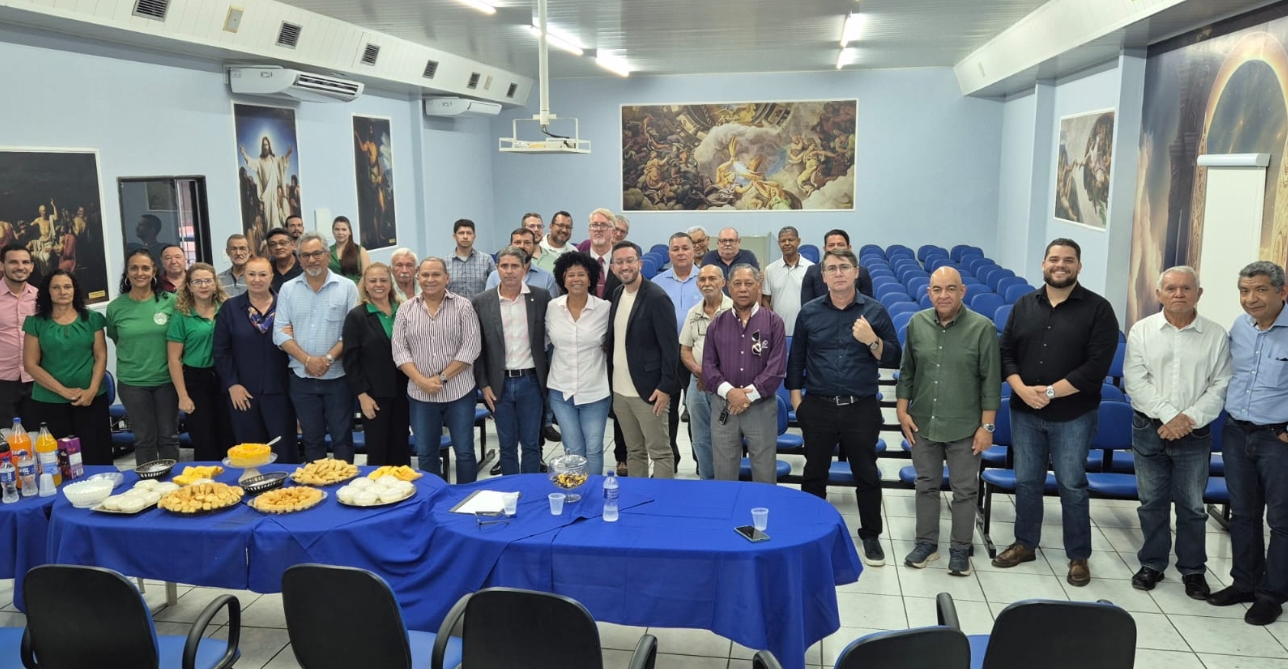 SILVIA CRISTINA: Pré-candidata define segundo suplente e fortalece base política em RO