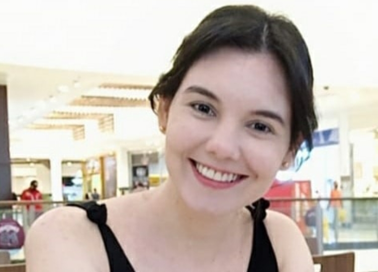 O silêncio que destrói - por Larina Rosa