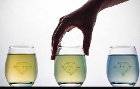 TECNOLOGIA: Robô Lidris transforma bebidas em obras de ‘arte’ líquida