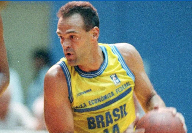 PERDA: Oscar Schmidt, lenda do basquete mundial, morre aos 68 anos