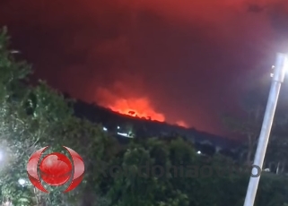 DO OUTRO LADO DO RIO: Incêndio em fazenda deixa céu de Porto Velho avermelhado e assusta moradores 