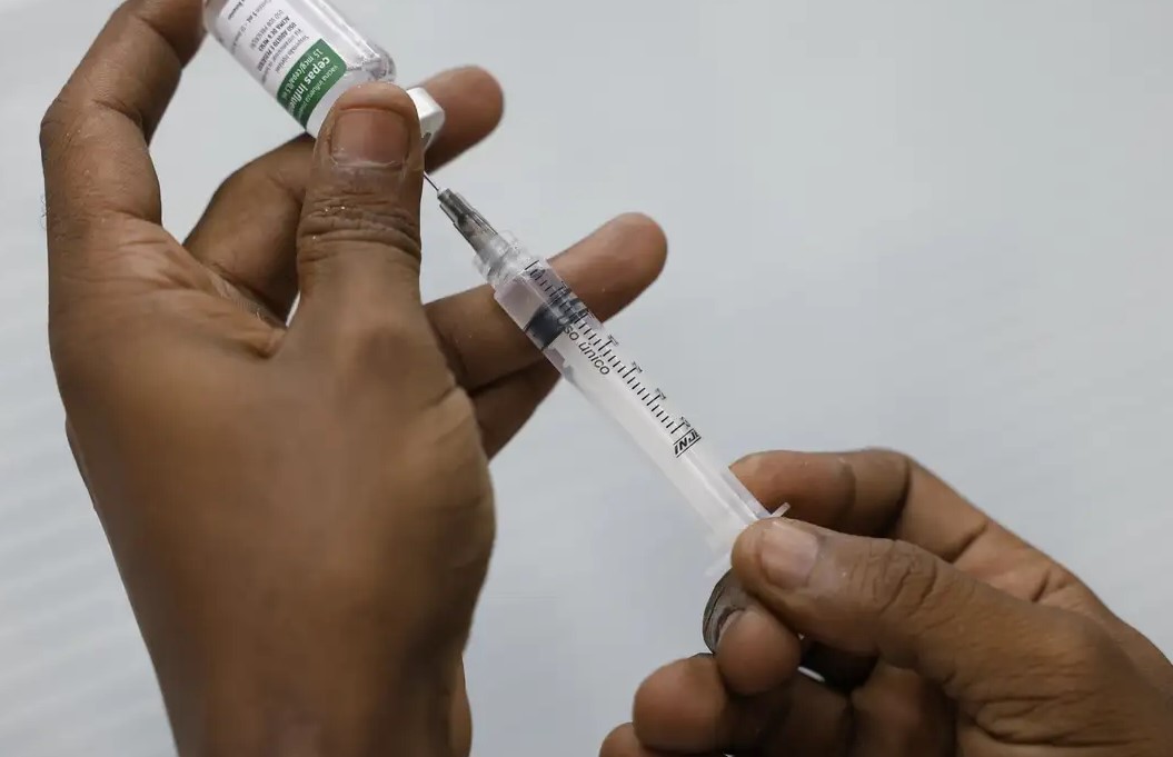 É HOJE (28): Saúde promove Dia D de vacinação nacional contra gripe