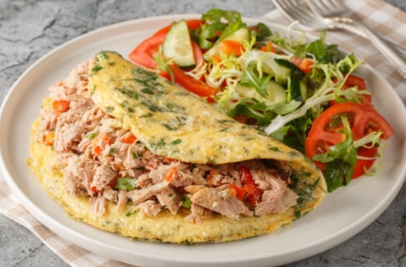 OMELETE DE ATUM: Aquele maravilhoso jantar rápido, saudável e prático que qualquer um pode fazer