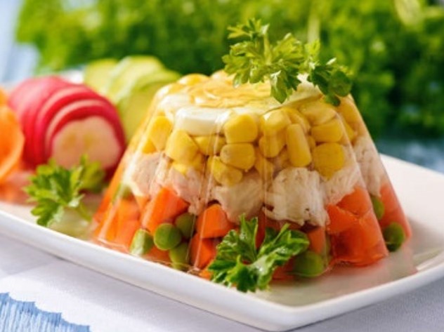 ASPIC: A gelatina salada que foi sucesso nos anos 1950