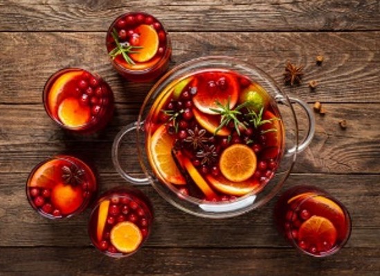 EXPERIMENTE: Ponche espumoso foi sucesso na década de 1950