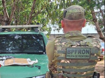 PROTETOR DAS FRONTEIRAS: Mulher é presa com cerca de 2kg de maconha do tipo Skunk durante operação