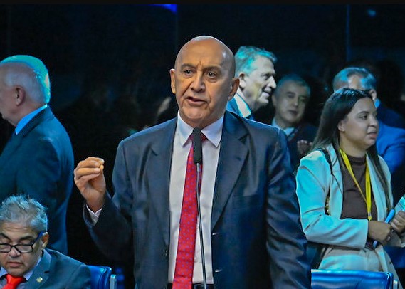 CONFÚCIO MOURA: Senador investe mais de R$ 18 milhões para transformar a saúde em RO