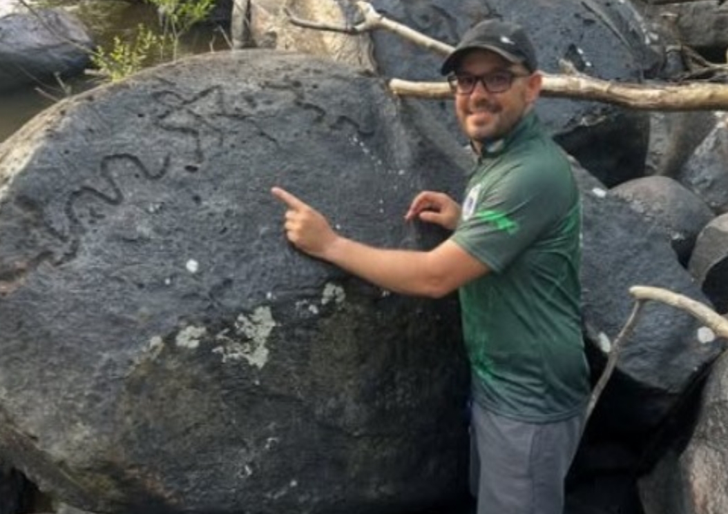 JATAPU: Pescador encontra gravuras rupestres inéditas em rio na Amazônia 