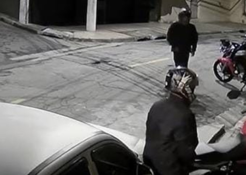 ASSALTADO: Motoboy de delivery é alvo de bandidos durante entrega de lanche