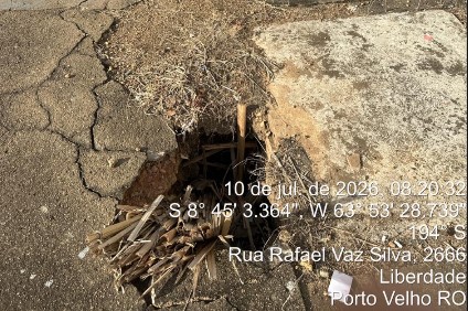 SEGURANÇA URBANA: Zé Paroca cobra instalação de grade em boca de lobo no bairro Liberdade