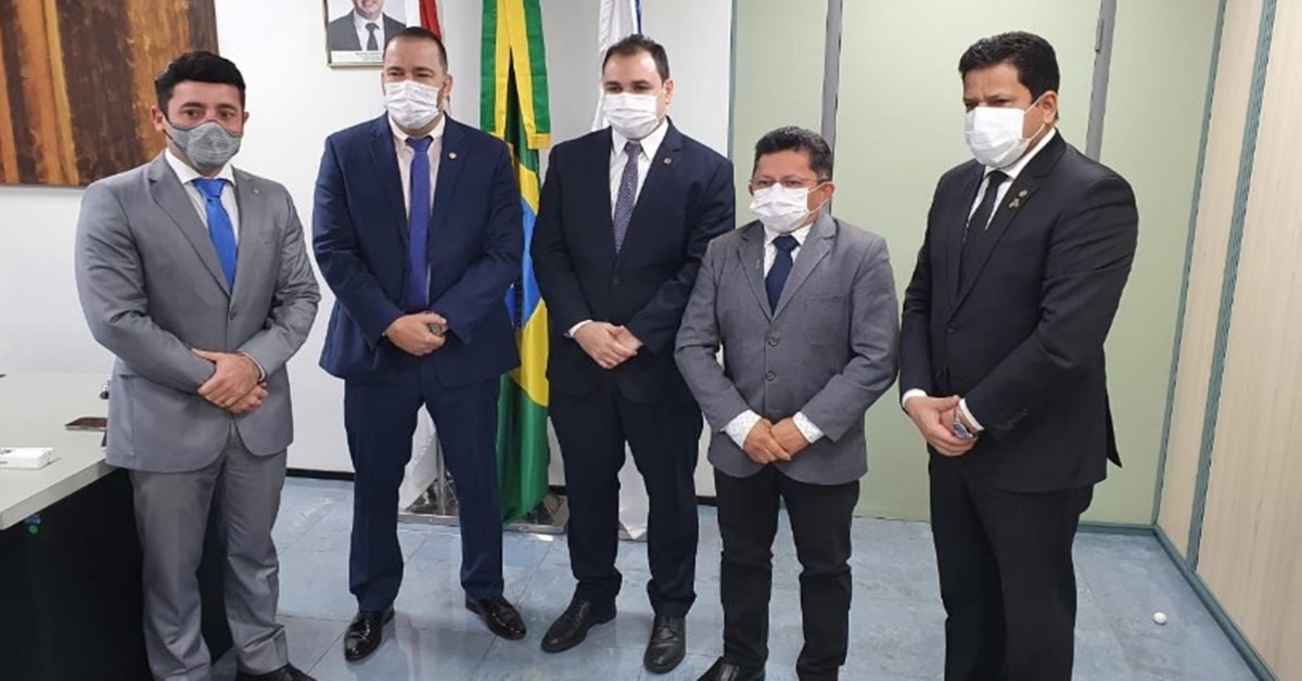 DEPUTADOS: Alex Redano e Jair Montes trocam experiência com a CPI no Amazonas