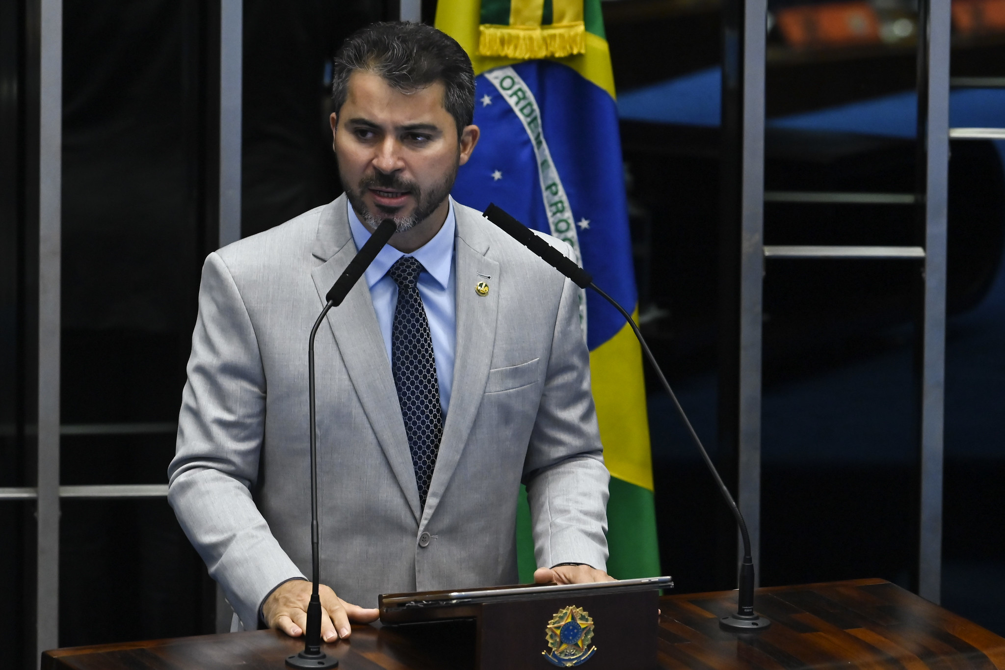 AJUDA: Senado aprova MP que libera R$ 2,5 bi para o enfrentamento à pandemia