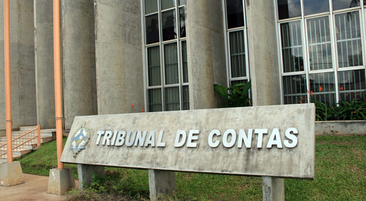 RACHADINHA: TCE aplica aposentadoria compulsória a auditor réu por associação criminosa