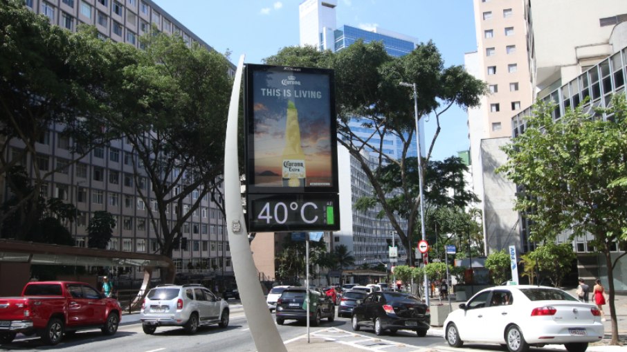 INSUPORTÁVEL: Próximo verão pode ser um dos mais fortes do Brasil, dizem meteorologistas