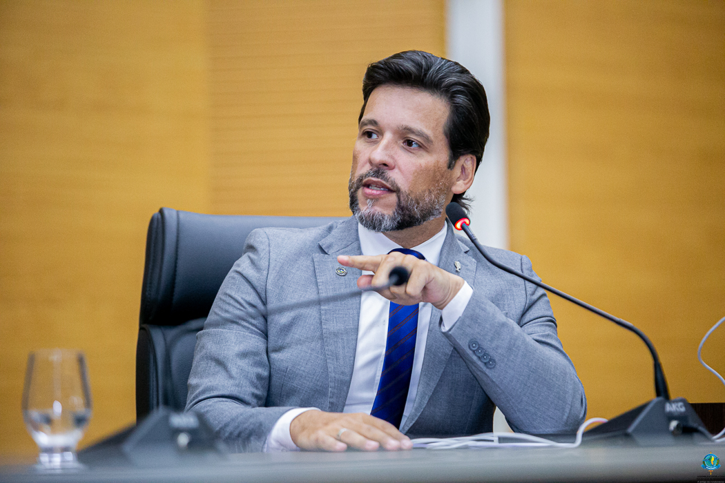 DELEGADO CAMARGO: Deputado cobra implantação de Escola Segura e Cidadã em Vilhena