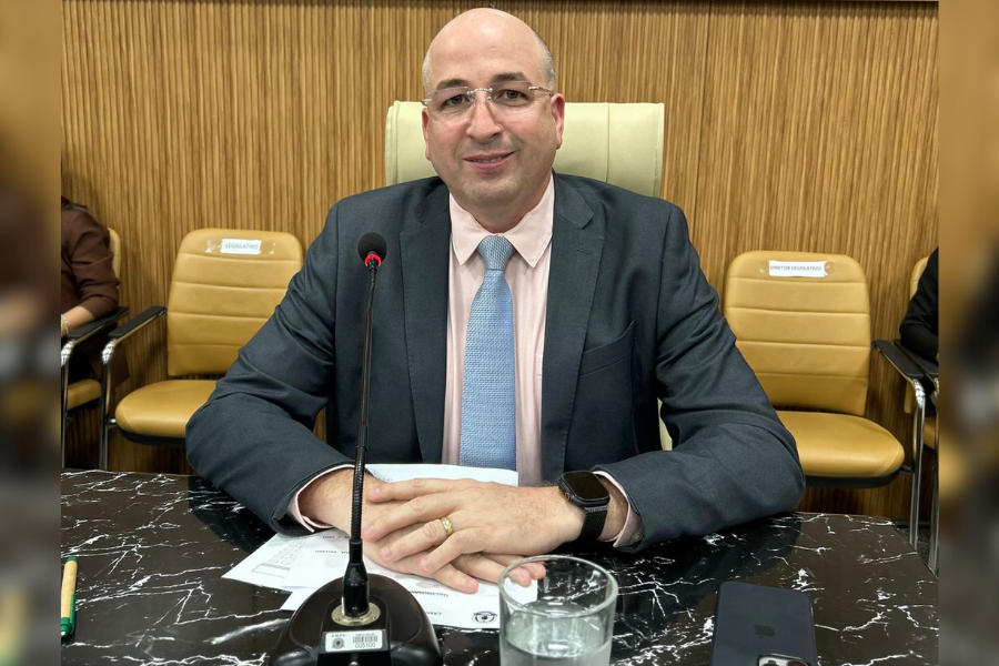 PEDIDO DE PROVIDÊNCIA: Gedeão Negreiros solicita recapeamento na Rua Equador por pedido de moradores