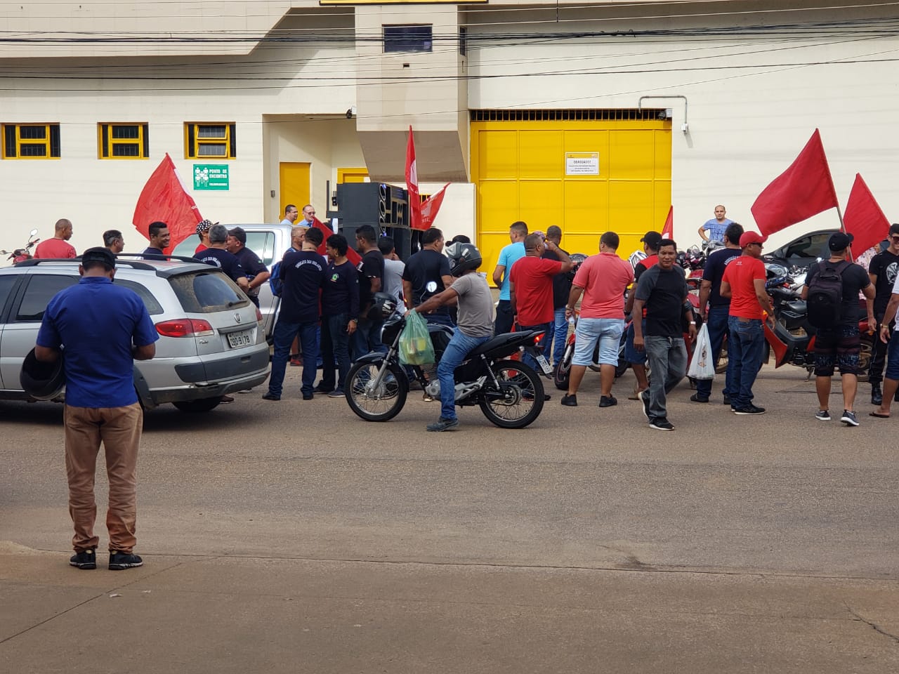 PROTESTO: Vigiliantes fazem protesto com buzinaço e carreata em Porto Velho