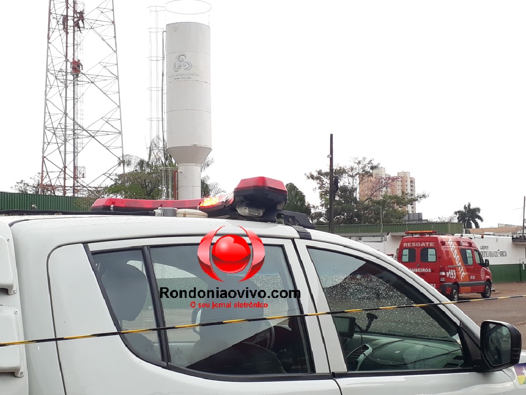 DESFECHO: Homem sobe na torre da TV Rondônia e ameaça se jogar