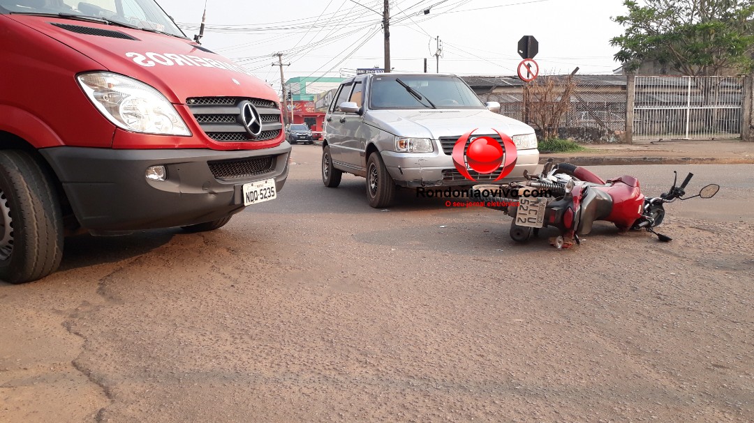 IMPRUDÊNCIA: Motorista avança preferencial e atropela pai e criança em motocicleta